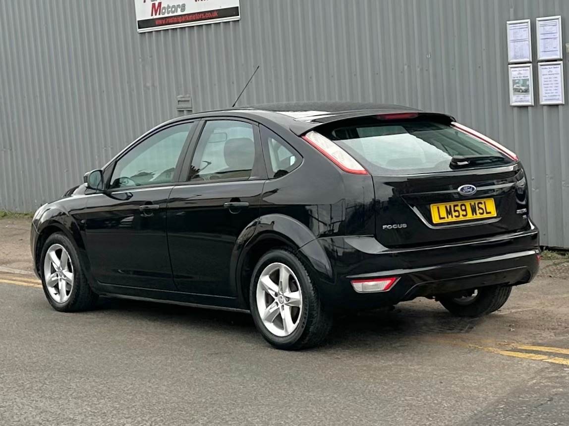 Used Ford Focus 2009 for sale - 75104774: Photo 6