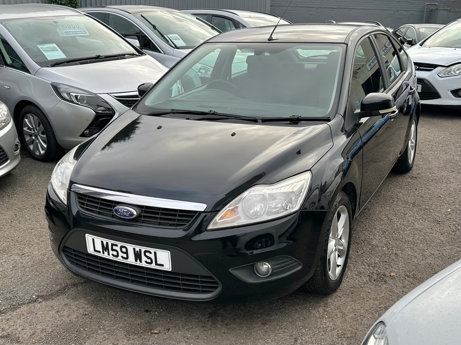 Used Ford Focus 2009 for sale - 75104774: Photo 9