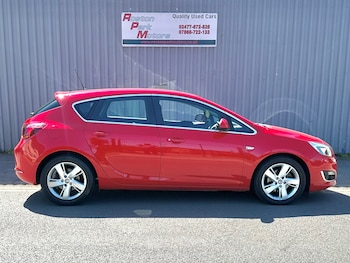 Used Vauxhall Astra 2015 for sale - 77466026: Photo