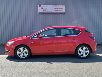 Used Vauxhall Astra 2015 for sale - 77466026: Photo