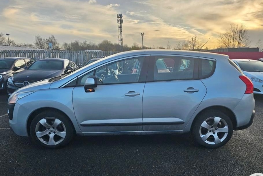 Used Peugeot 3008 2013 for sale - 76830853: Photo 3