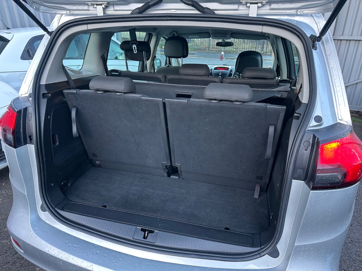 Used Vauxhall Zafira 2015 for sale - 76438289: Photo 14