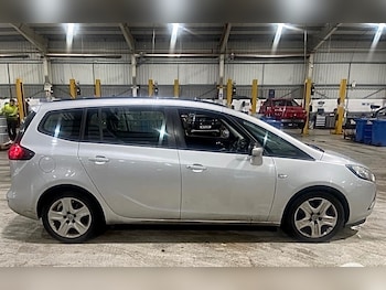 Vauxhall - Zafira