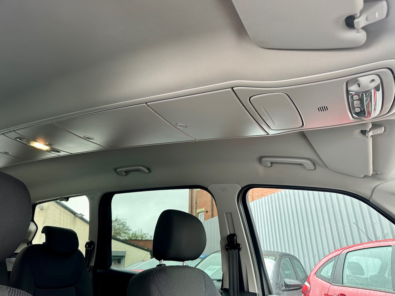 Used Ford Galaxy 2014 for sale - 78042960: Photo 15