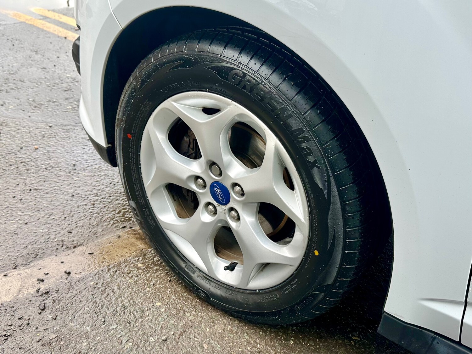 Used Ford C-Max 2015 for sale - 77008654: Photo 9