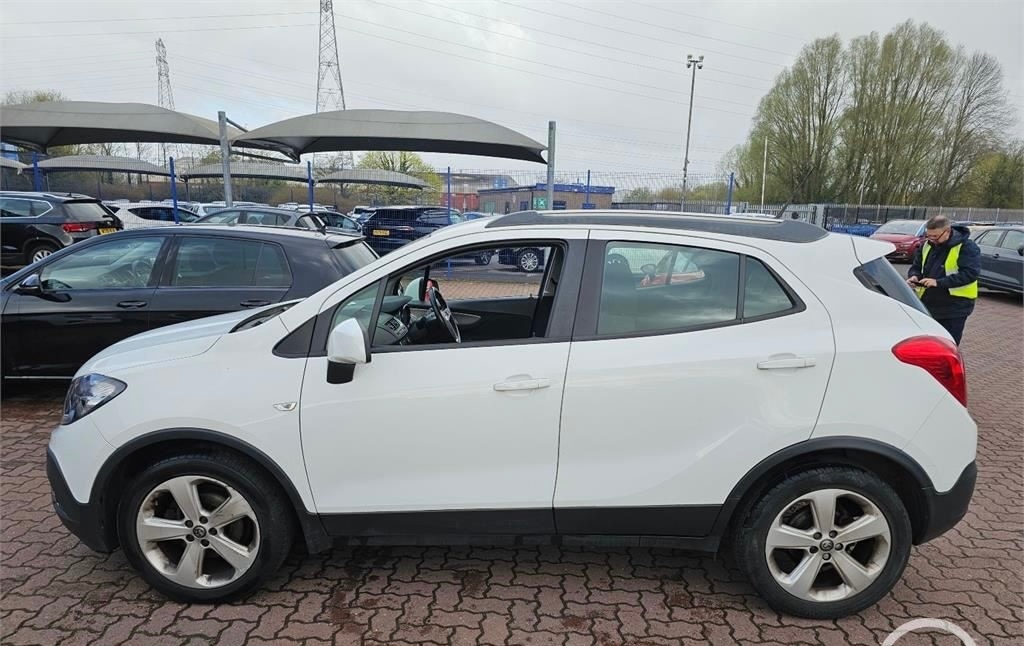 Used Vauxhall Mokka 2015 for sale - 78084590: Photo 2