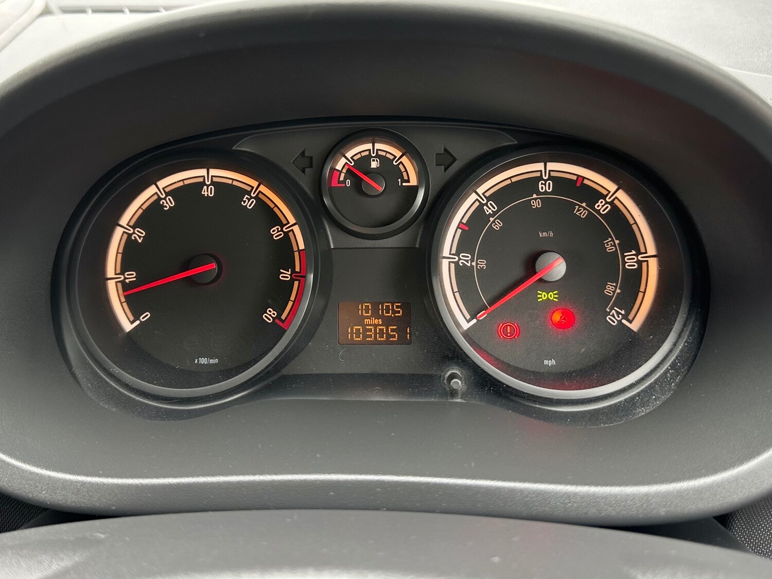 Used Vauxhall Corsa 2012 for sale - 77992002: Photo 16