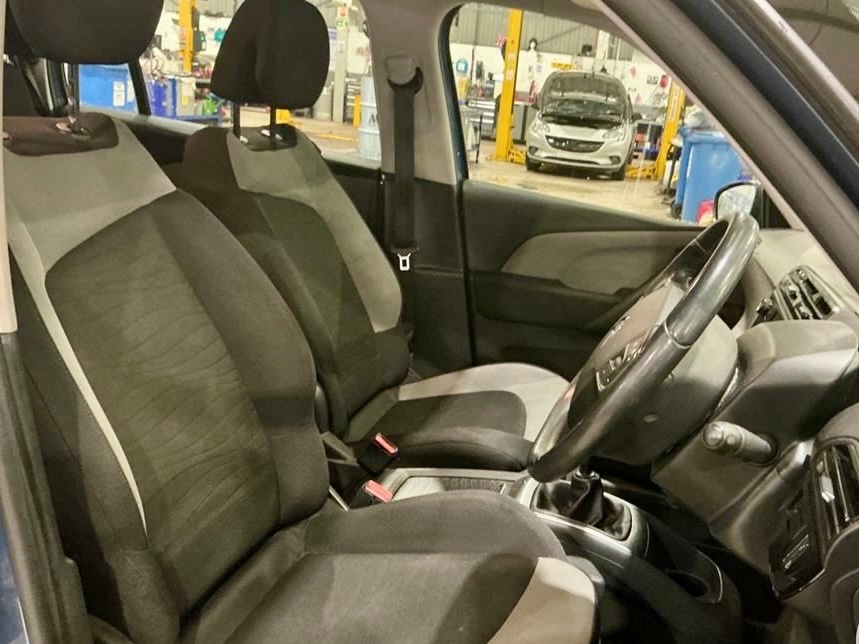 Used Citroen C4 Grand Picasso 2015 for sale - 77361594: Photo 7