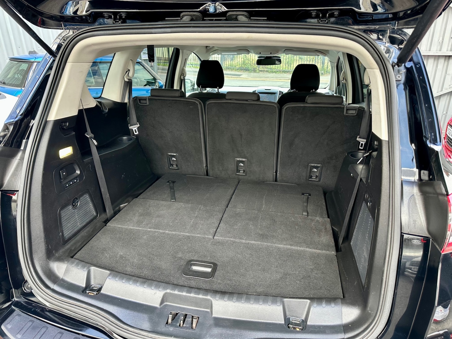 Used Ford S-Max 2016 for sale - 75862111: Photo 13