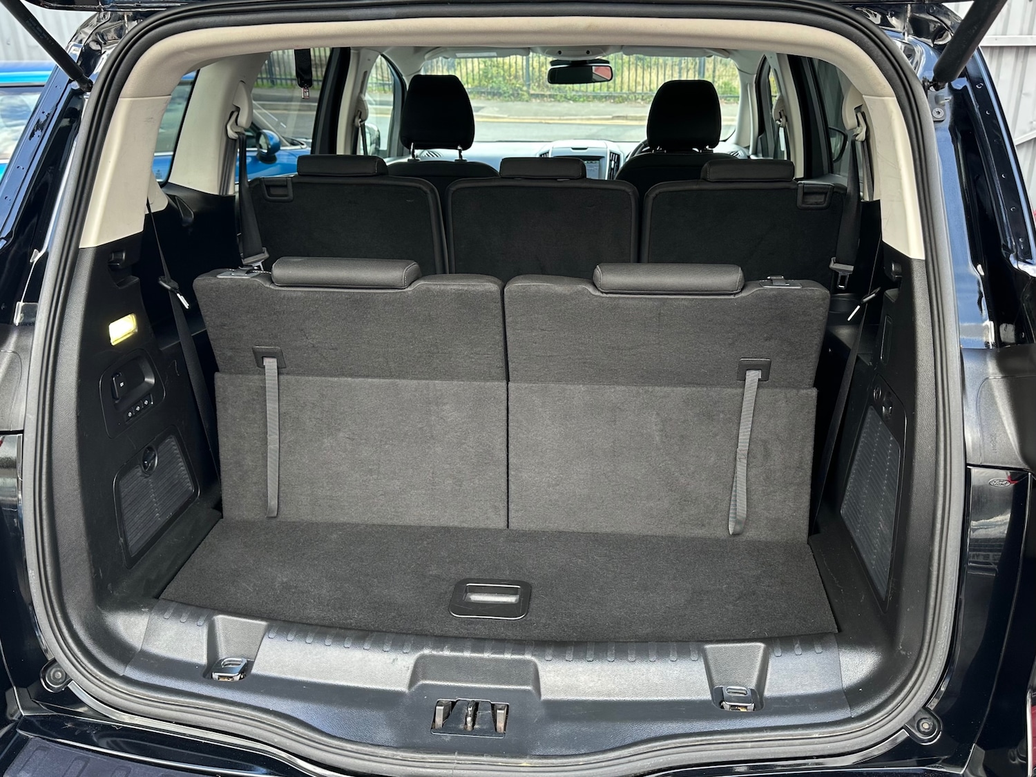 Used Ford S-Max 2016 for sale - 75862111: Photo 14