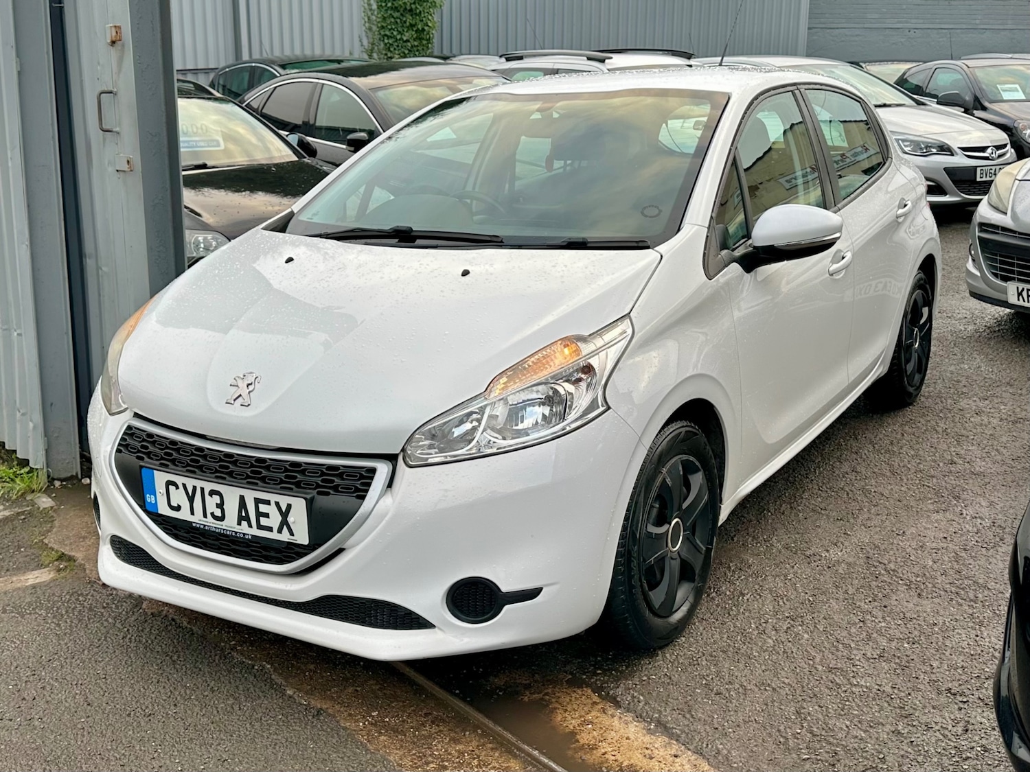 Used Peugeot 208 2013 for sale - 76941149: Photo 9