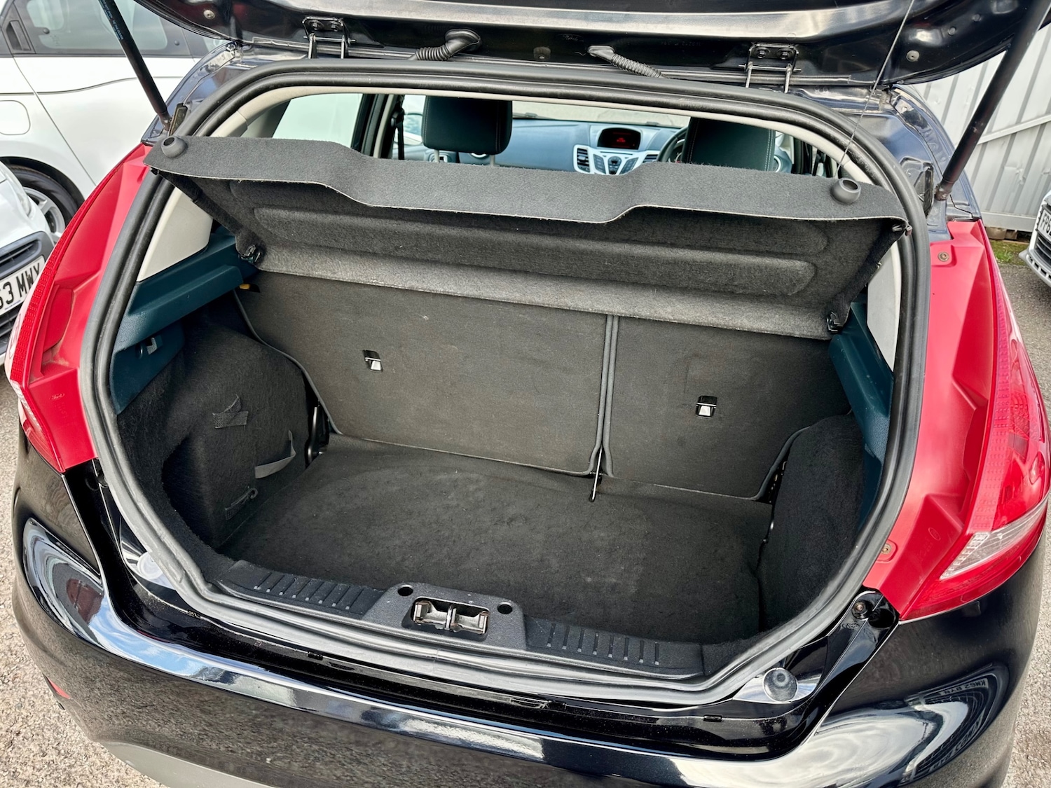 Used Ford Fiesta 2012 for sale - 76312628: Photo 14