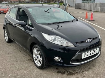 2012 (12) - 1.25 Zetec 5dr [82] - due in