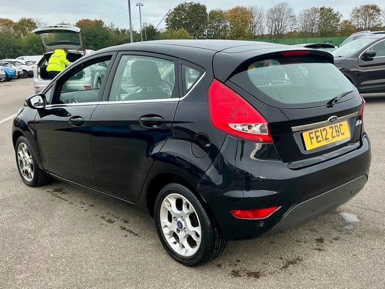 Used Ford Fiesta 2012 for sale - 76312628: Photo 4