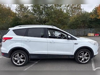 Used Ford Kuga 2015 for sale - 76312242: Photo