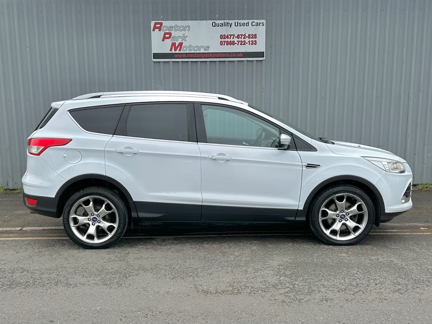Used Ford Kuga 2015 for sale - 76312242: Photo 3