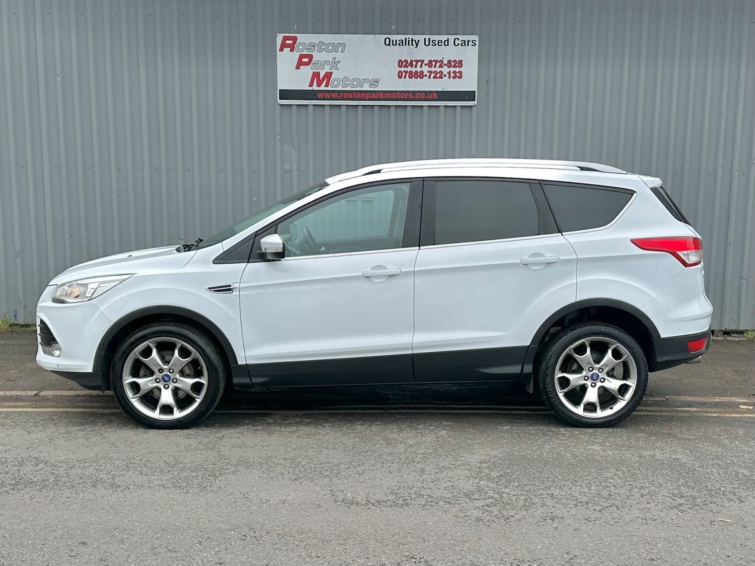 Used Ford Kuga 2015 for sale - 76312242: Photo 4