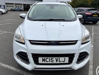 Used Ford Kuga 2015 for sale - 76312242: Photo