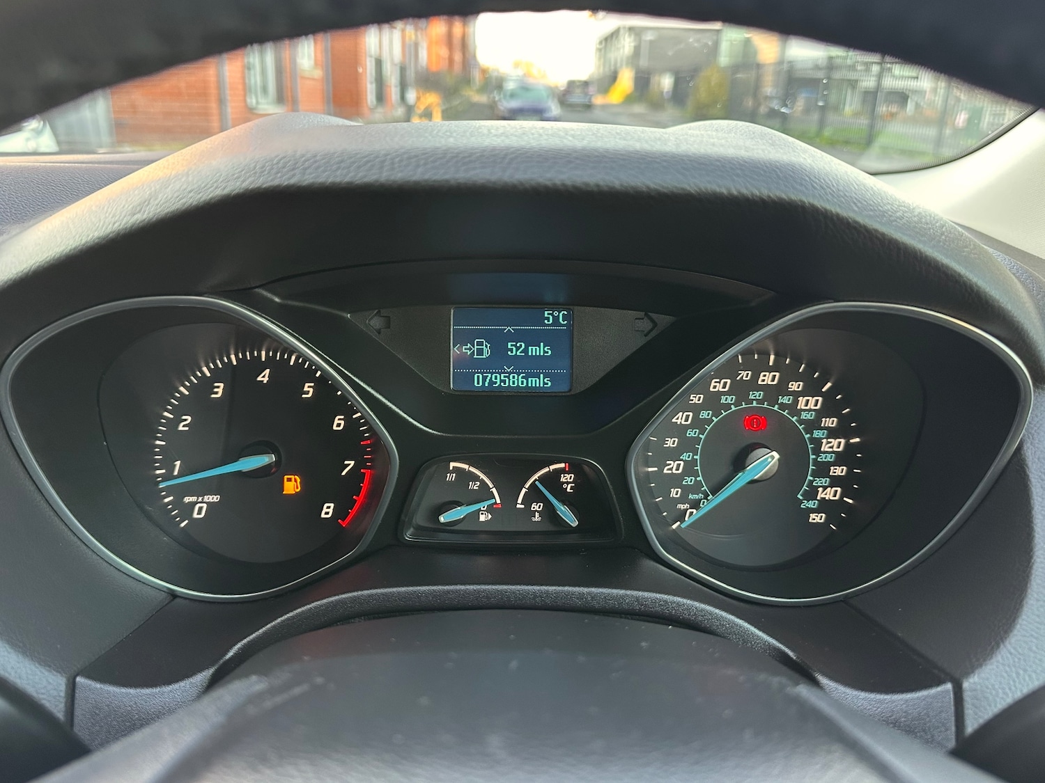 Used Ford Focus 2011 for sale - 76438285: Photo 16