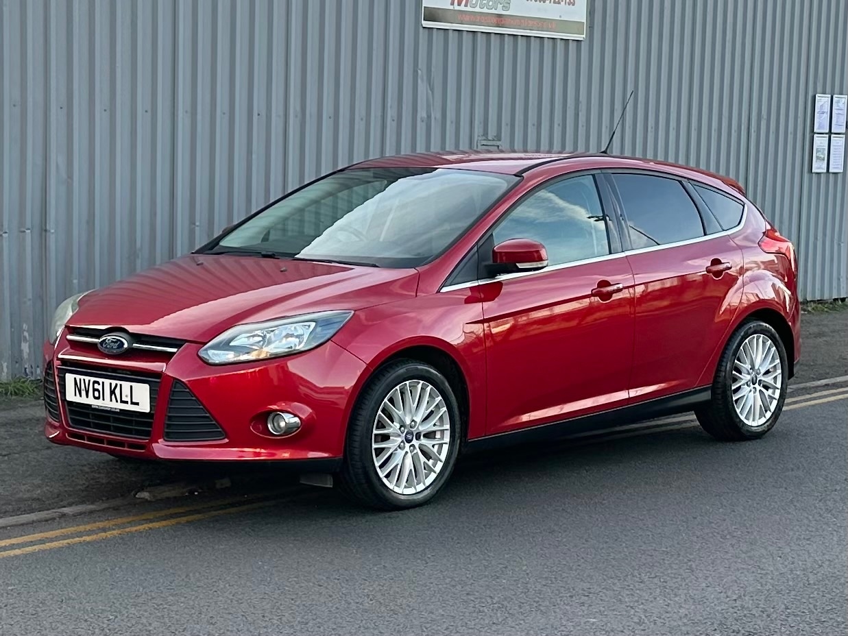 Used Ford Focus 2011 for sale - 76438285: Photo 2