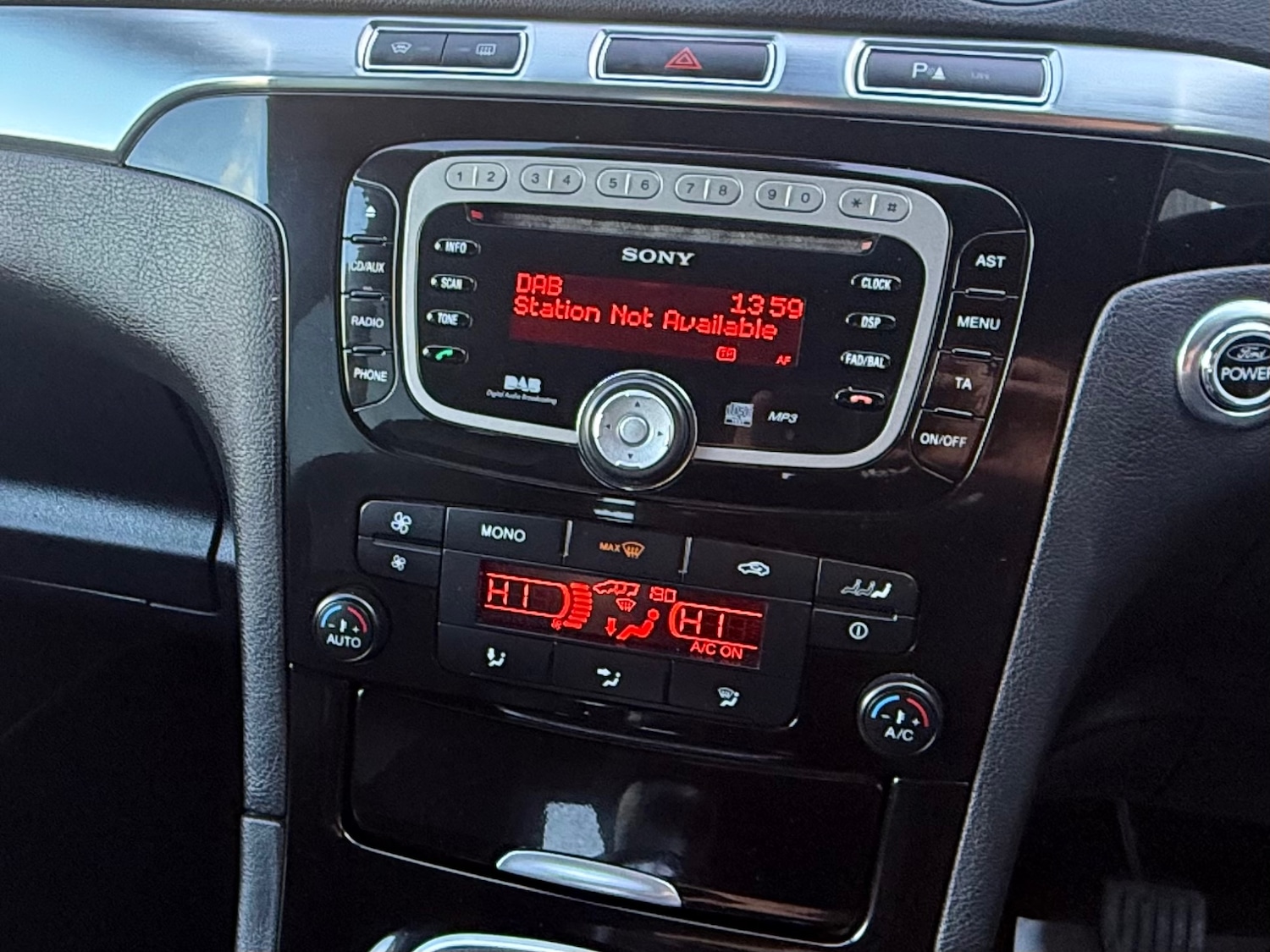 Used Ford Galaxy 2011 for sale - 77235985: Photo 14