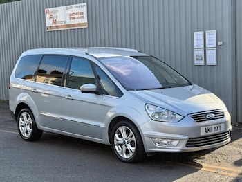 2011 (11) - 2.0 TDCi 140 Titanium 5dr - 7 seats - leather - see video