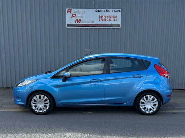 Used Ford Fiesta 2010 for sale - 76018312: Photo 4