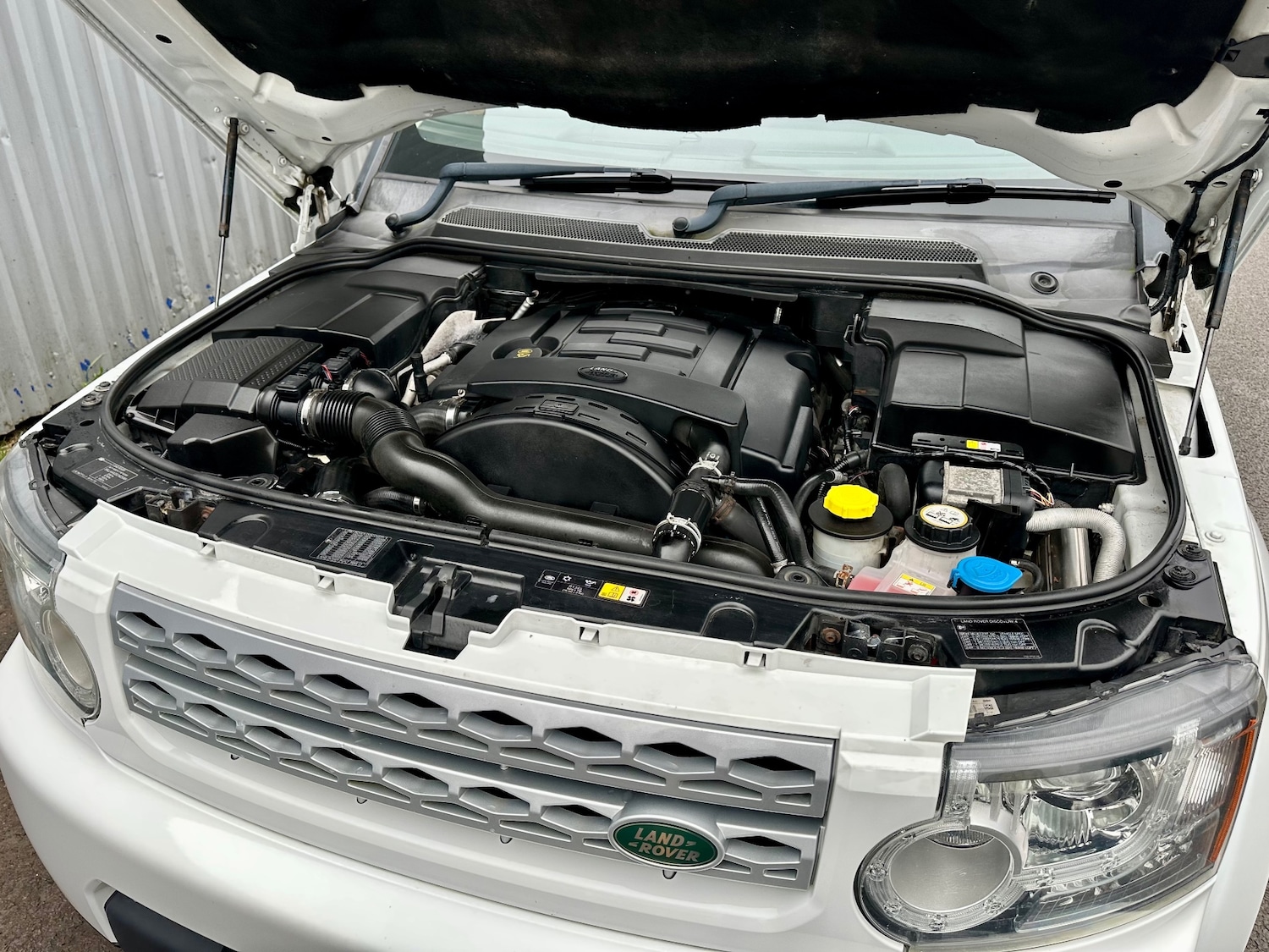 Used Land Rover Discovery 2012 for sale - 77239566: Photo 11