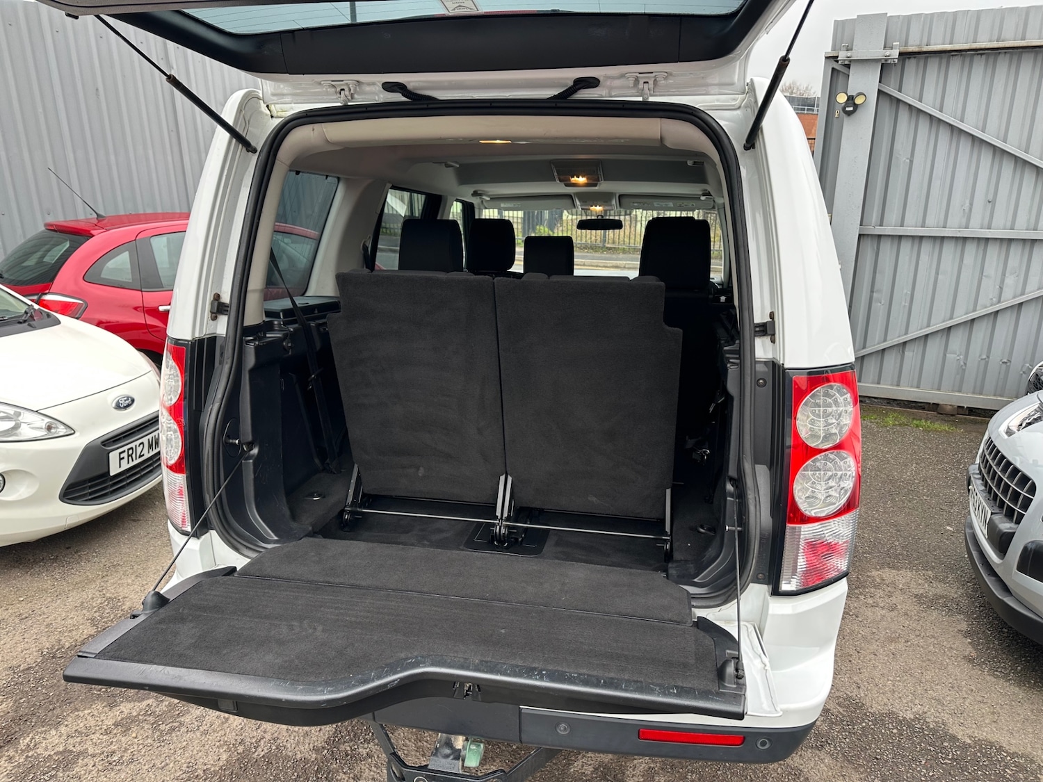 Used Land Rover Discovery 2012 for sale - 77239566: Photo 15