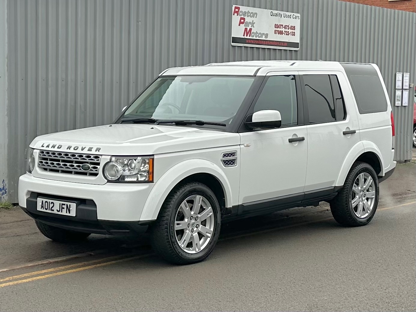 Used Land Rover Discovery 2012 for sale - 77239566: Photo 2