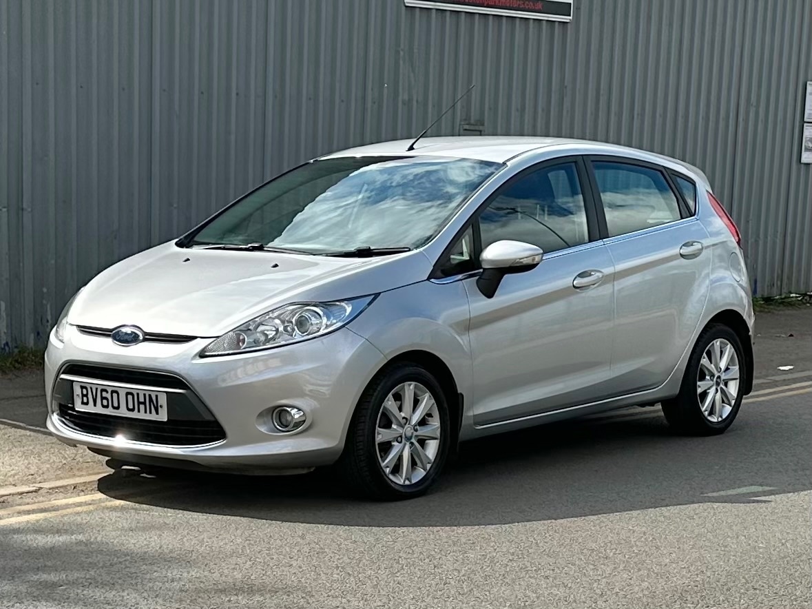 Used Ford Fiesta 2010 for sale - 78219650: Photo 2