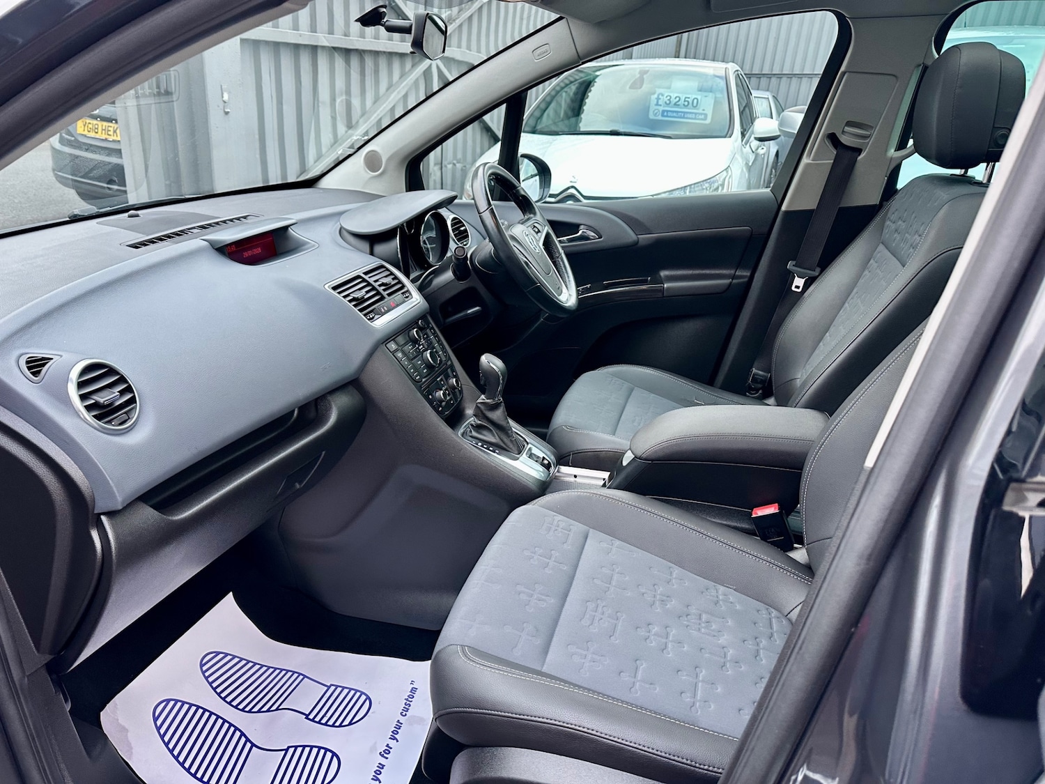 Used Vauxhall Meriva 2010 for sale - 77008528: Photo 12