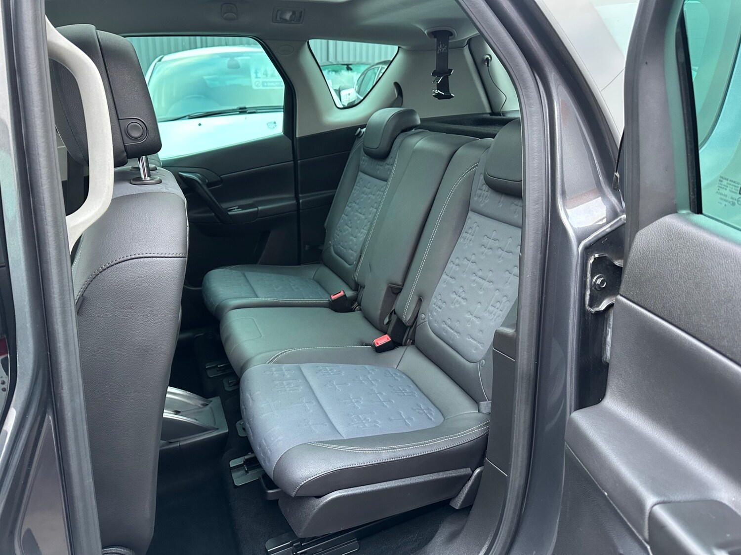 Used Vauxhall Meriva 2010 for sale - 77008528: Photo 13