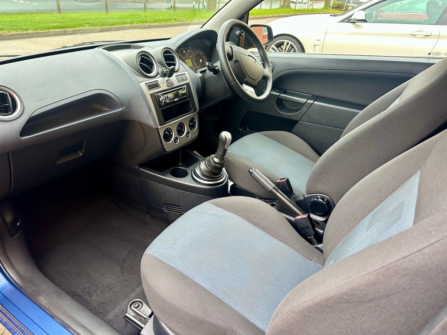 Used Ford Fiesta 2008 for sale - 76720350: Photo 2