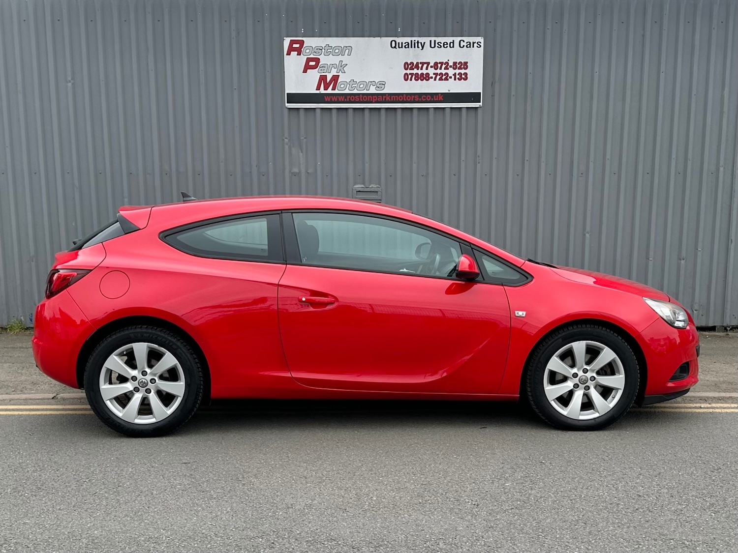 Used Vauxhall Astra GTC 2014 for sale - 76257965: Photo 3