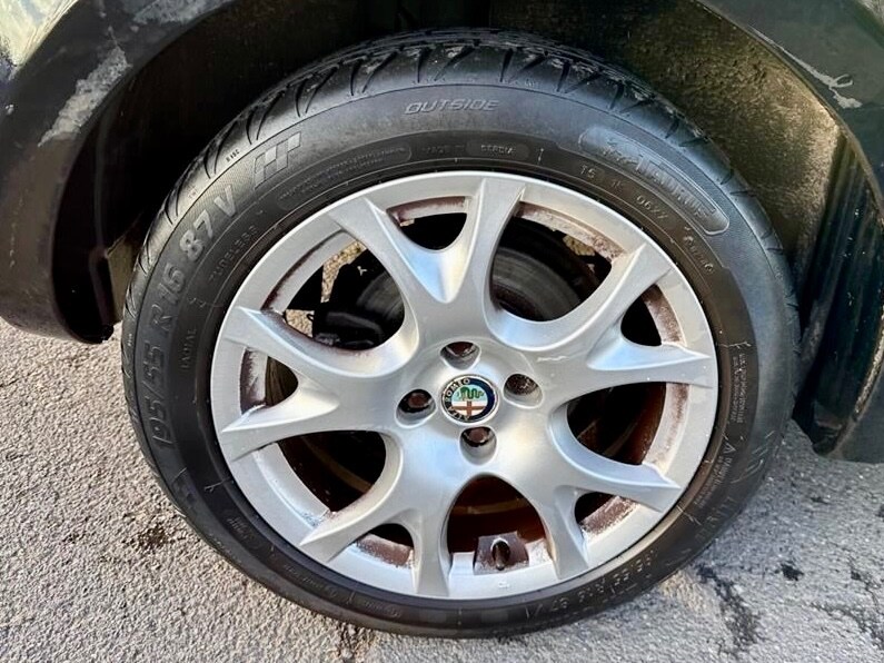 Used Alfa Romeo MiTo 2012 for sale - 77656497: Photo 6