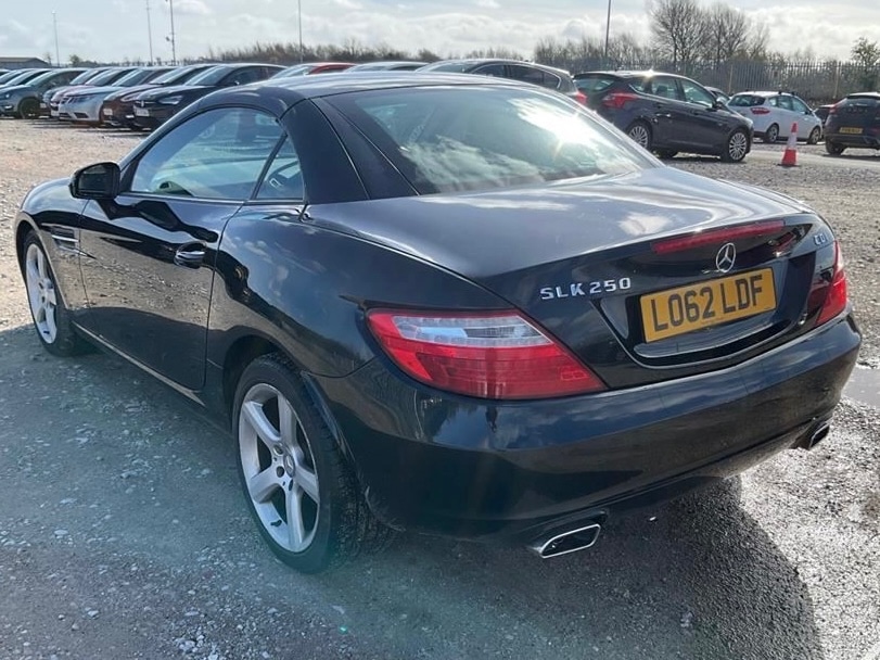 Used Mercedes-Benz SLK 2012 for sale - 77892053: Photo 4