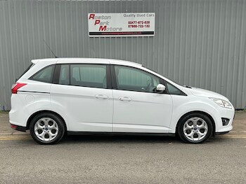 Used Ford Grand C-Max 2013 for sale - 76347095: Photo