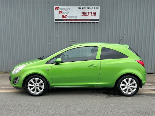 Used Vauxhall Corsa 2012 for sale - 74060212: Photo 4
