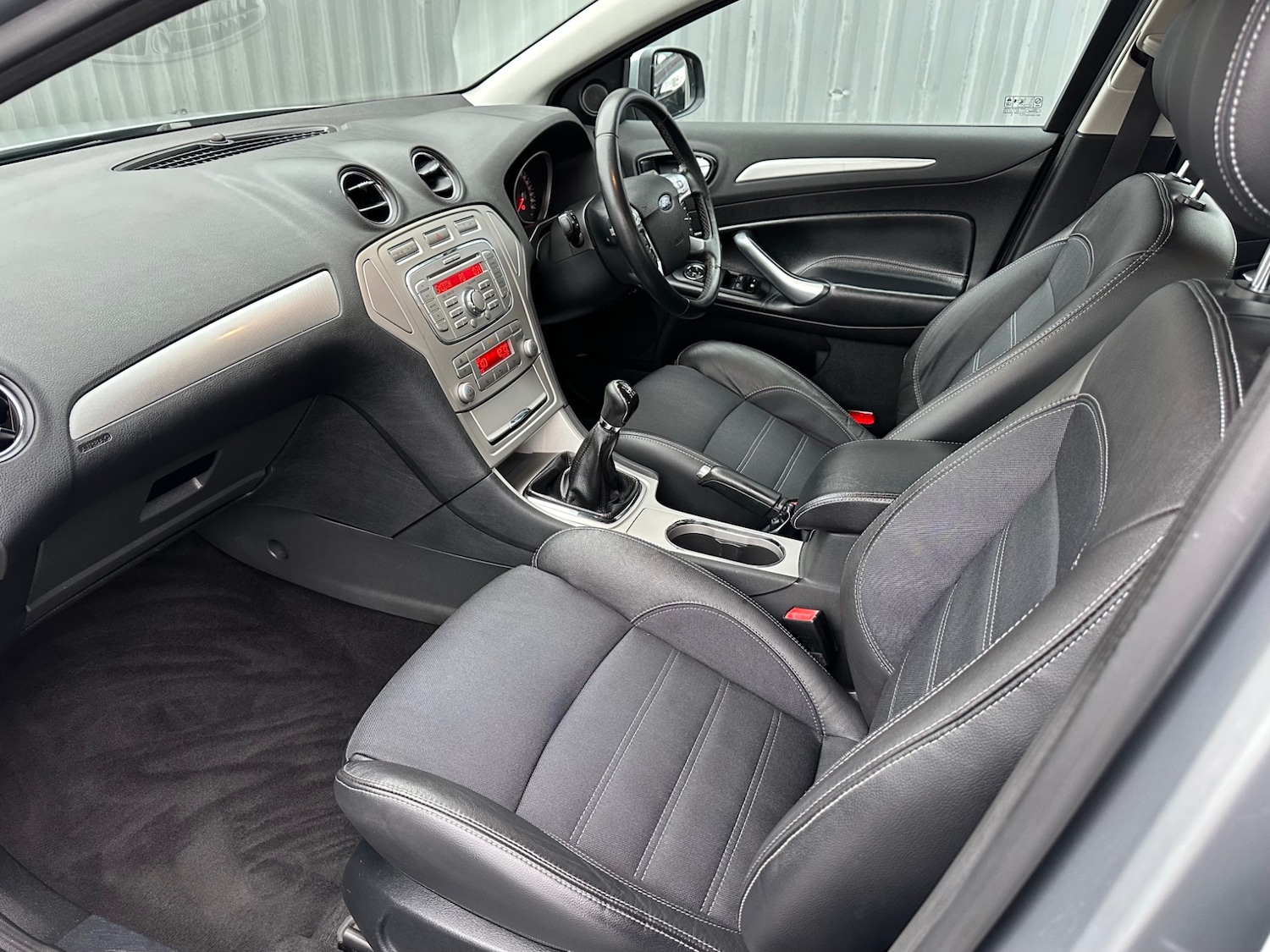 Used Ford Mondeo 2008 for sale - 76845926: Photo 12