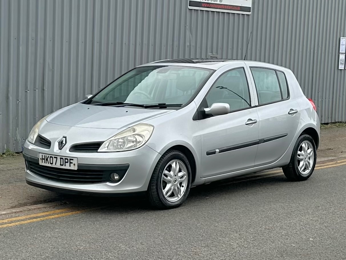 Used Renault Clio 2007 for sale - 75104772: Photo 2
