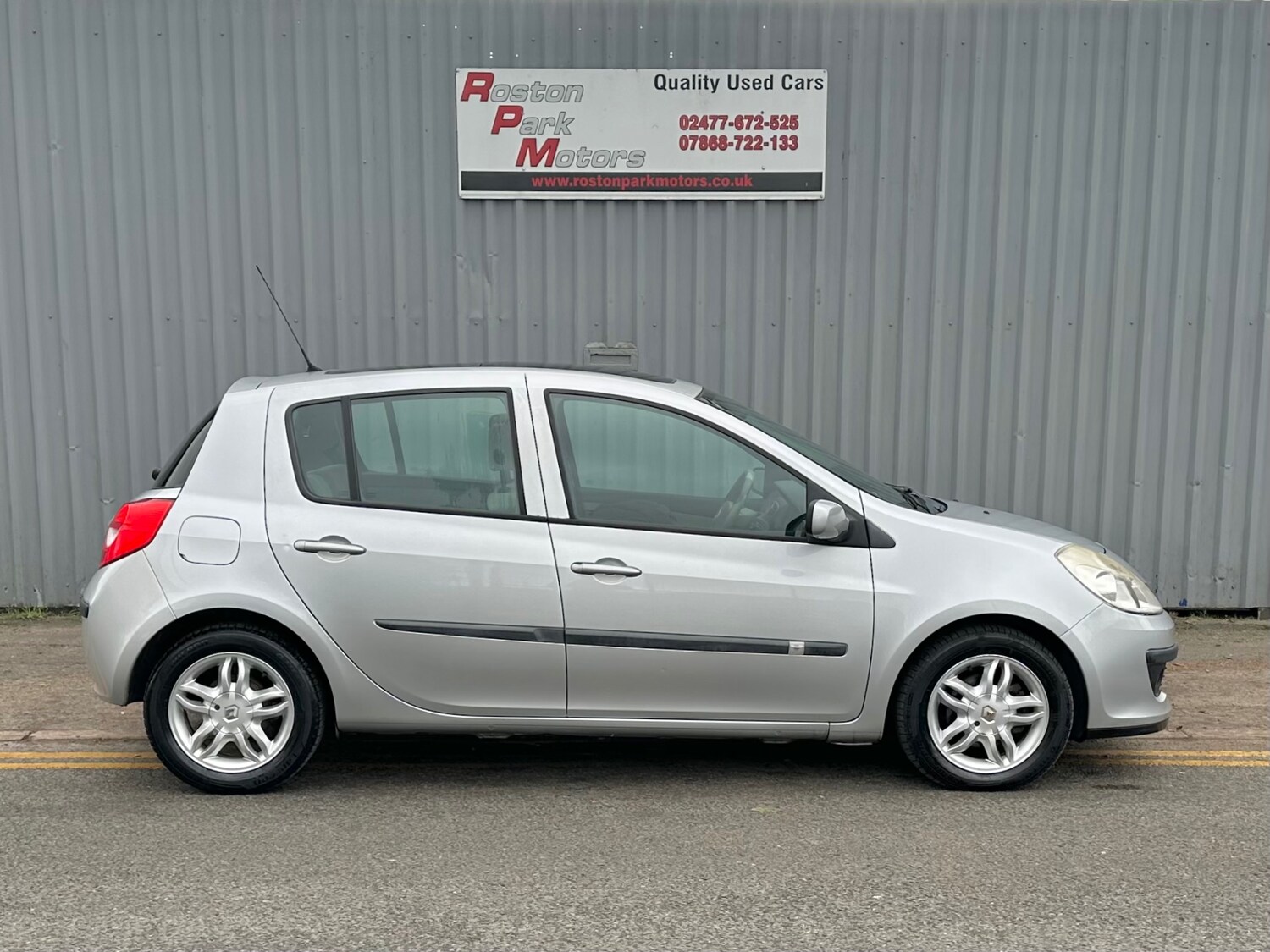 Used Renault Clio 2007 for sale - 75104772: Photo 3