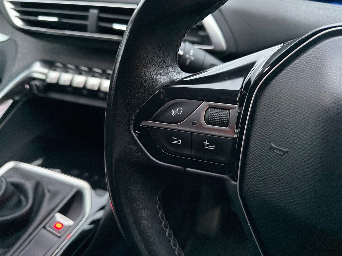 Used Peugeot 3008 2017 for sale - 77442558: Photo 16