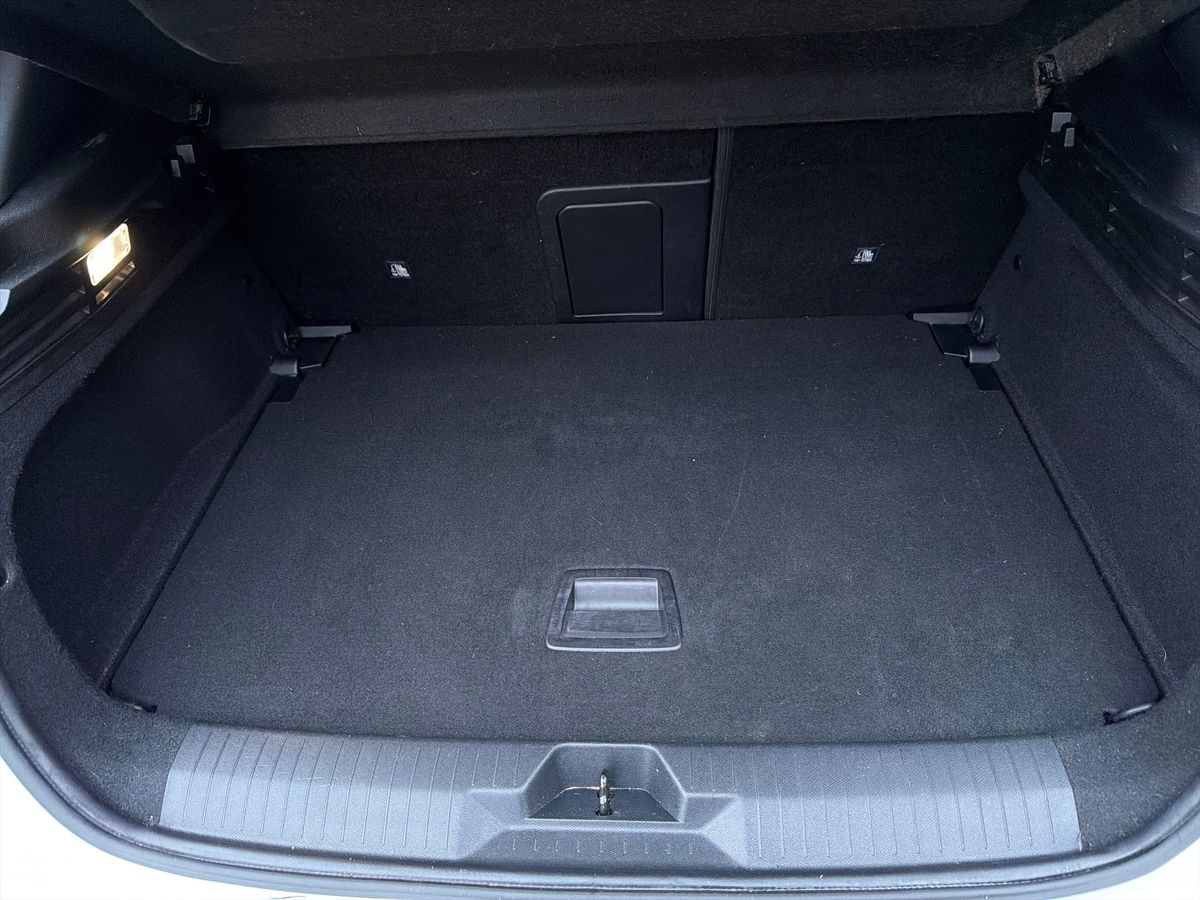 Used Vauxhall Astra 2024 for sale - 77717885: Photo 12