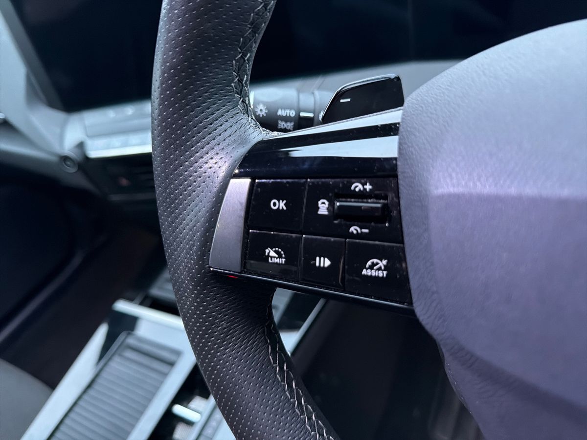 Used Vauxhall Astra 2024 for sale - 77717885: Photo 16