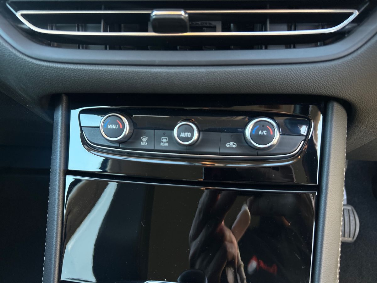 Used Vauxhall Grandland 2022 for sale - 77942077: Photo 18