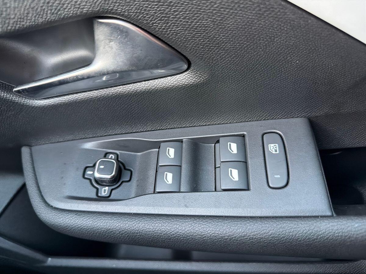 Used Vauxhall Astra 2025 for sale - 76953294: Photo 20