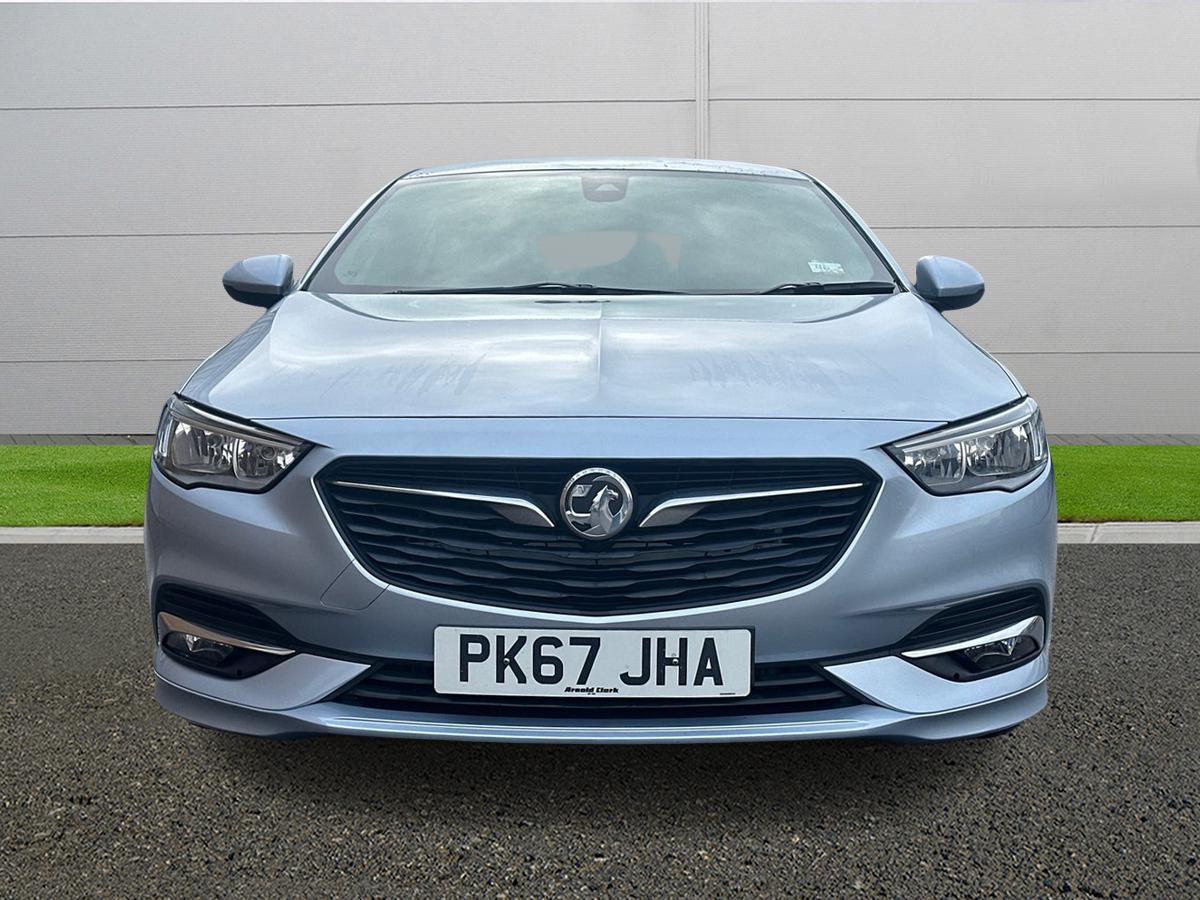 Used Vauxhall Insignia 2017 for sale - 77581263: Photo 2
