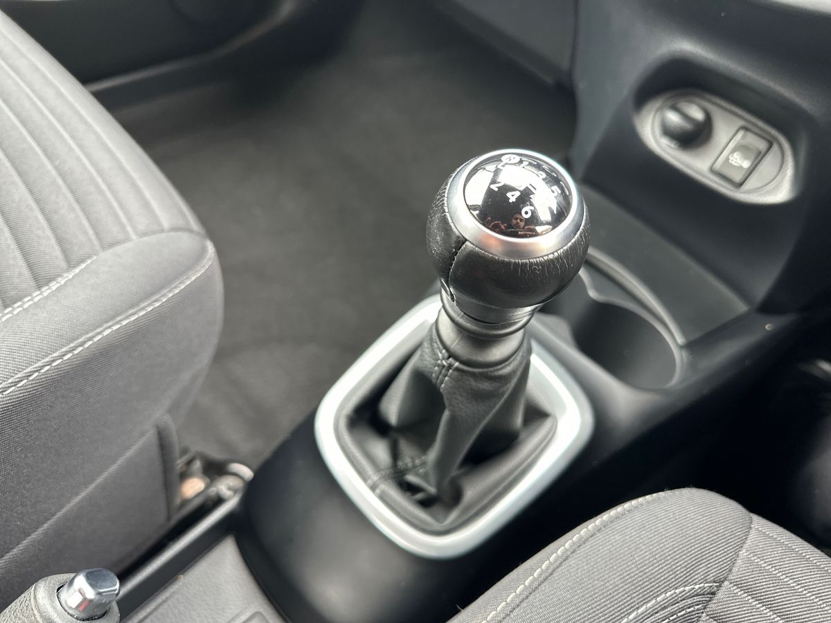 Used Toyota Yaris 2017 for sale - 77810191: Photo 19