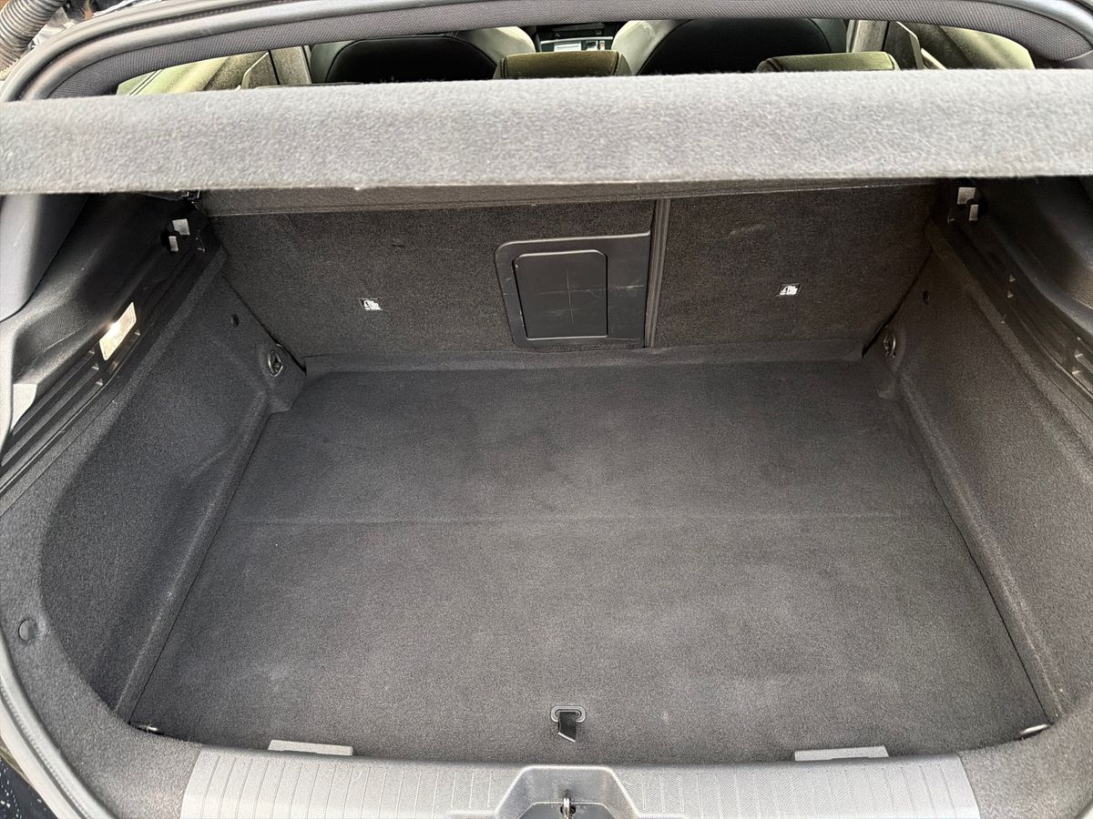 Used Vauxhall Astra 2024 for sale - 77581258: Photo 12